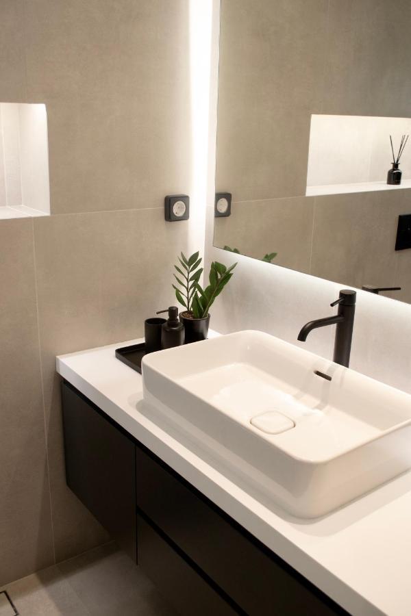 Seafront Apartment By C2C Architects Kalivia Thorikou Dış mekan fotoğraf