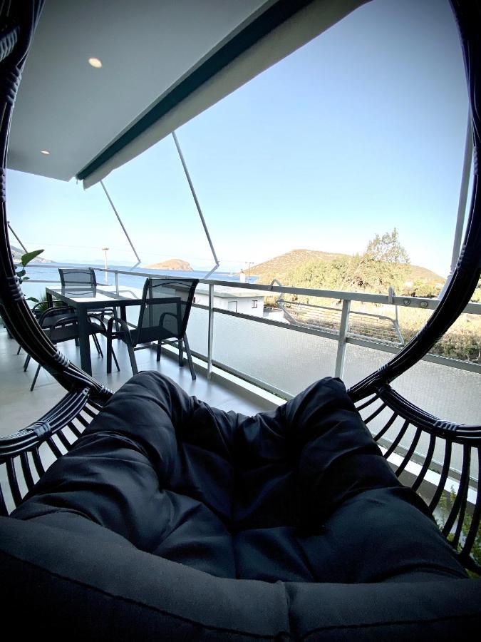 Seafront Apartment By C2C Architects Kalivia Thorikou Dış mekan fotoğraf
